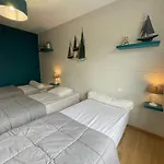 Familial Avec Piscine Chauffée à - Fr-1-426-572