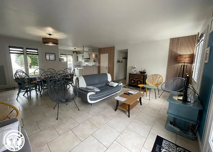 Casa vacanze Familial Avec Piscine Chauffée à - Fr-1-426-572