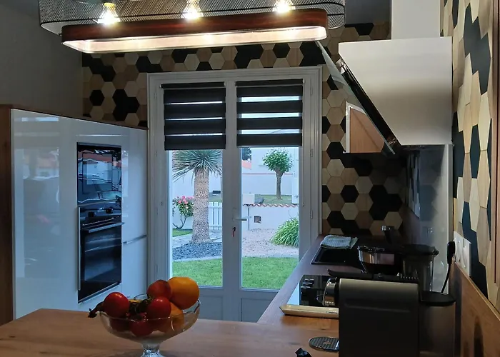 Casa vacanze Familial Avec Piscine Chauffée à - Fr-1-426-572 Brétignolles-sur-Mer